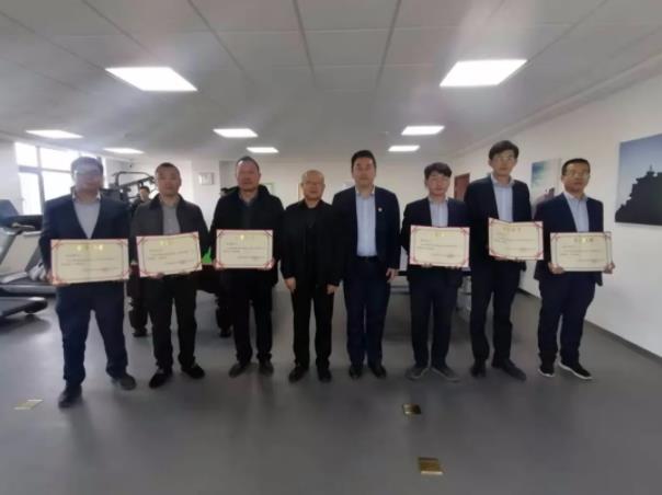 乐鱼·体育页面官方网站-乐鱼online(中国)
团委举办球类联谊比赛(图2)