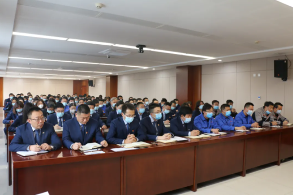 乐鱼·体育页面官方网站-乐鱼online(中国)
召开2021年工作总结表彰暨2022年工作安排部署会议(图6) 乐鱼·体育页面官方网站-乐鱼online(中国)
召开2021年工作总结表彰暨2022年工作安排部署会议(图6)