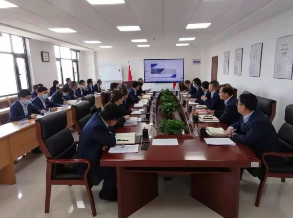 乐鱼·体育页面官方网站-乐鱼online(中国)
召开党委理论中心组集体学习会议(图2)
