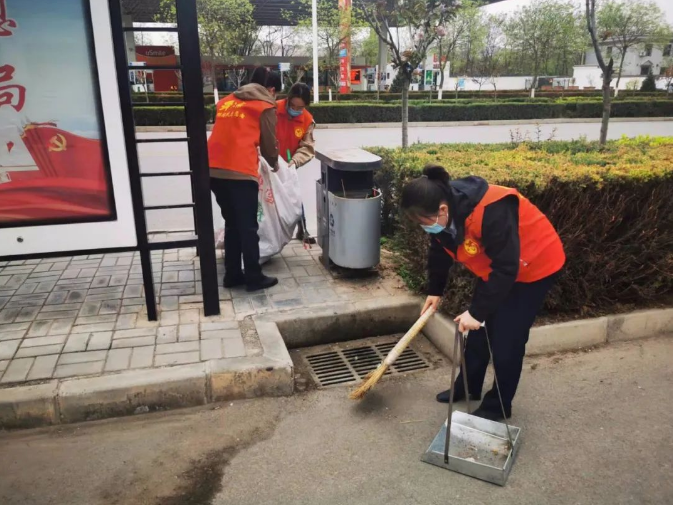 乐鱼·体育页面官方网站-乐鱼online(中国)
赴包抓共建村社开展卫生清扫志愿服务活动(图5)