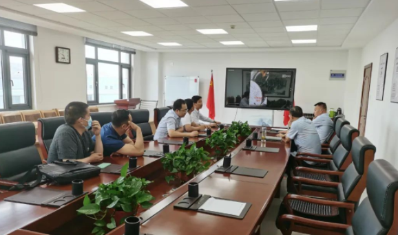乐鱼·体育页面官方网站-乐鱼online(中国)
城东污水处理公司开展管网清淤工作(图3) 乐鱼·体育页面官方网站-乐鱼online(中国)
城东污水处理公司开展管网清淤工作(图3)