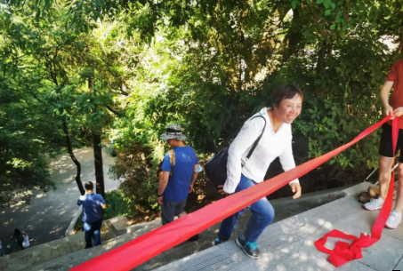 助力文旅市场 展示产投风采——乐鱼·体育页面官方网站-乐鱼online(中国)
组织开展员工登山比赛活动(图7)